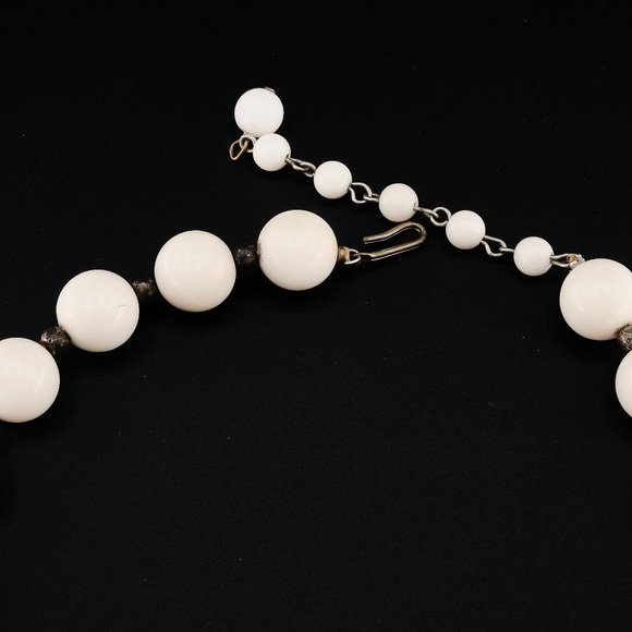 Lucite Necklace w/Rhinestones, Vintage Choker Necklaces - Picture 5 of 7